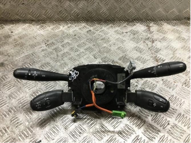 PEUGEOT 407 Prepínač združený 96592431XT