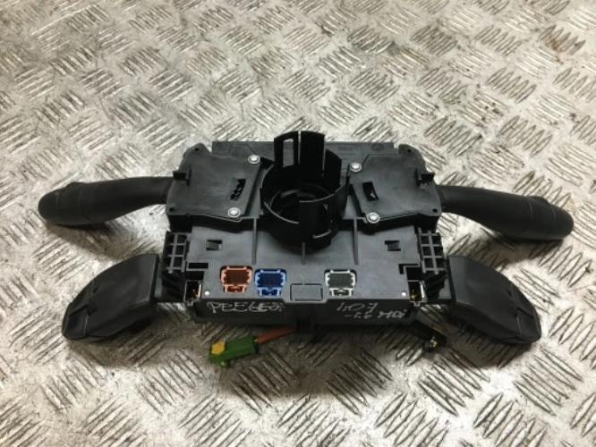 PEUGEOT 407 Prepínač združený 96592431XT