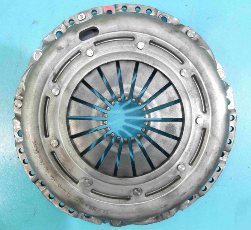 VOLVO V50 S40 II C30 2.0D 100KW/136HP  spojkova sada GGV-30 000039, 2294000111, 1878005341