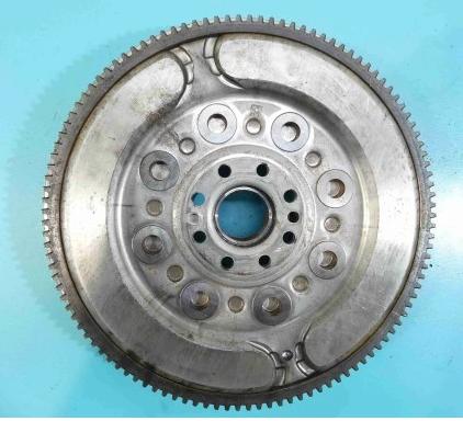 VOLVO V50 S40 II C30 2.0D 100KW/136HP  spojkova sada GGV-30 000039, 2294000111, 1878005341