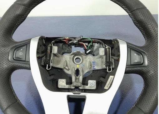 Renault Laguna III 07-15   volant  484300021R