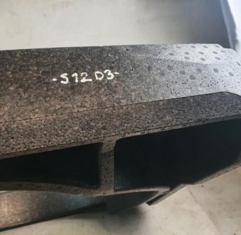 VW VOLKSWAGEN TIGUAN 11r. OE Vložka podlahy kufra 5N0858858