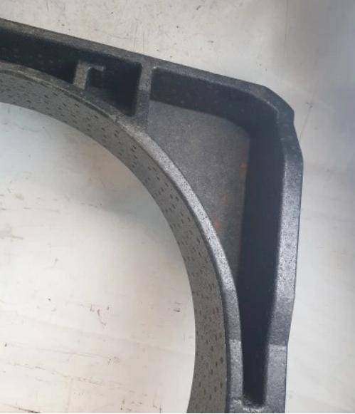 VW VOLKSWAGEN TIGUAN 11r. OE Vložka podlahy kufra 5N0858858