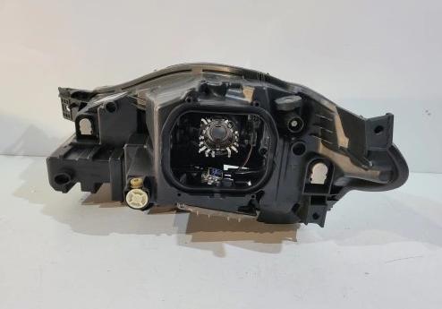 Jaguar XJ reflektor pravy Bi-xenon AW9313W029FD