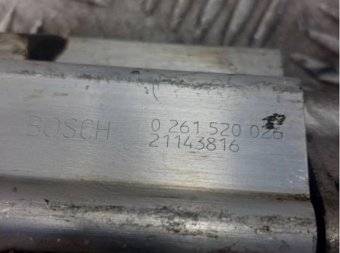 AUDI A3 8P 2.0 FSI Pumpa paliva 06D127026J