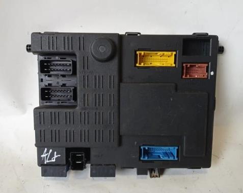 BERLINGO PARTNER riadiaca jednotka Komfortu 9641428380