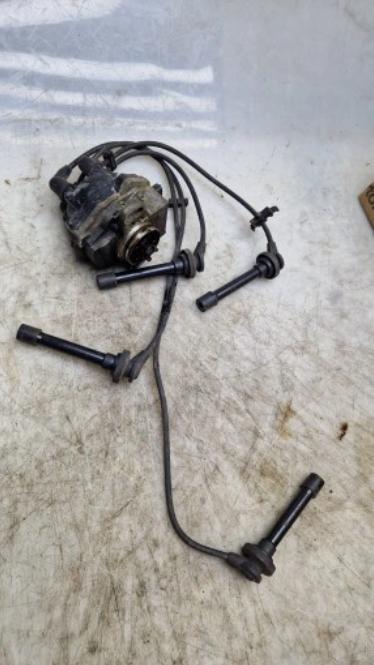 Nissan Almera 1,4 1,6 Rozdeľovač 22100 2n300