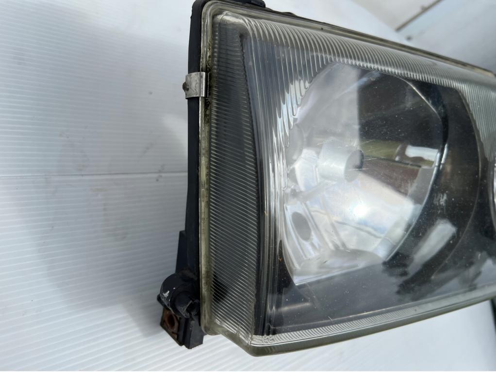 NISSAN TERRANO II LIFT Svetlo predné pravé EUROPA