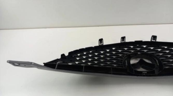 MAZDA 3 BK SEDAN Predná maska