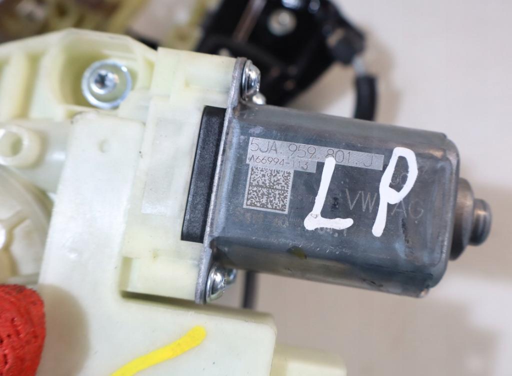 Skoda Rapid 2012-2019 1.6 TDI 90 HP manual 66 kW 1598 cm3 Mechanizmus predný ľavy 5JA959801J