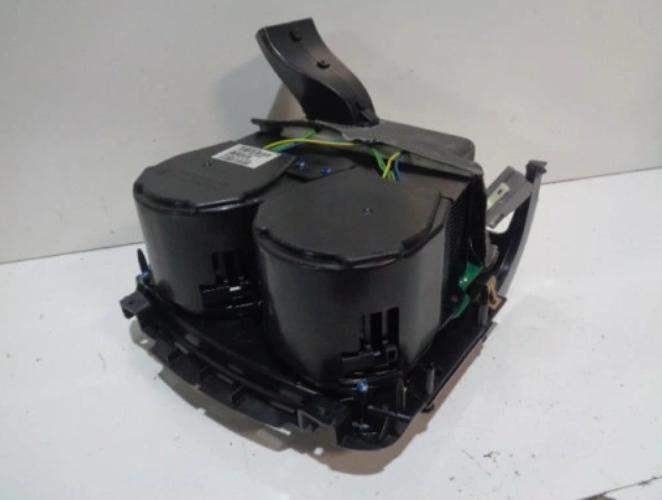 LANCIA THEMA 300C Klimatizovaná priehradka na nápoje 1PB67DX9AC