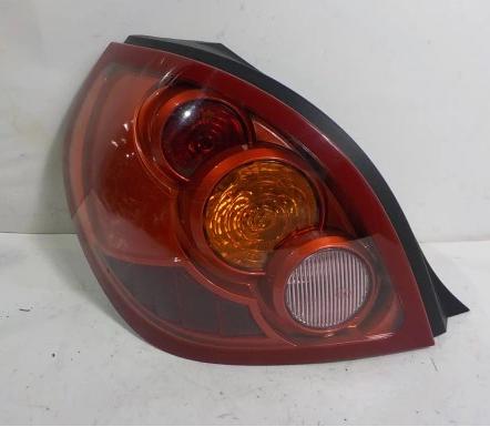 NISSAN ALMERA II N16 LIFT   Svetlo zad ľavá strana