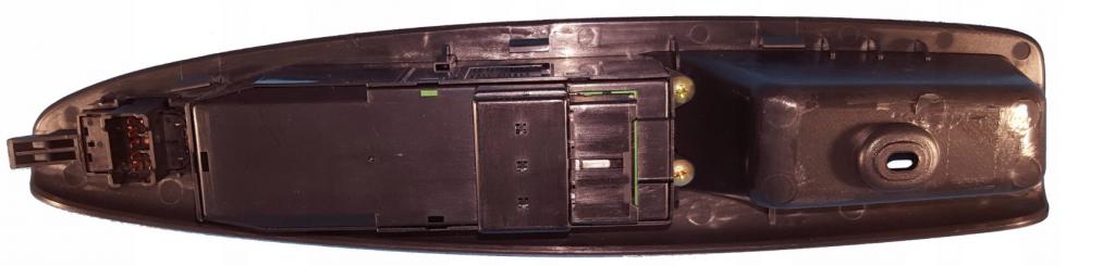 Daewoo Nubira 1997-1999 1.6 16v 106 HP manual 77,8 kW 1598 cm3 4- prepínač okien spätných zrkadiel 96190773