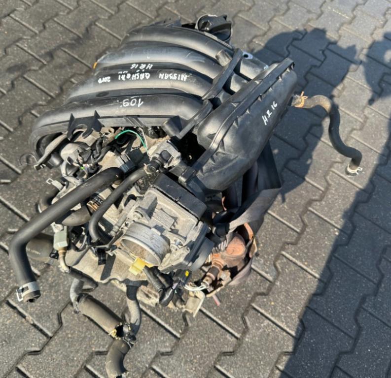 Nissan Tiida 1.6 16V - 110 HP manual 81 kW 1599 cm3 Motor benz. HR16