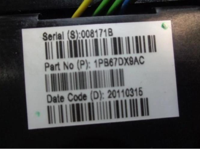 LANCIA THEMA 300C Klimatizovaná priehradka na nápoje 1PB67DX9AC