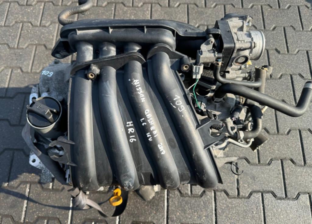 Nissan Tiida 1.6 16V - 110 HP manual 81 kW 1599 cm3 Motor benz. HR16