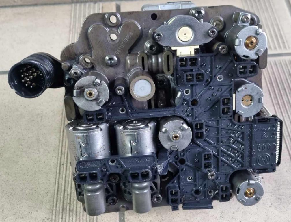 Audi VW mechatronika prevodovky 02E927770AQ