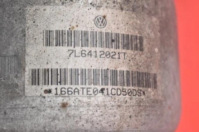 VW TOUAREG 1 I 5.0 TDI 03R Tlmič predný ľavý 7L6412021T