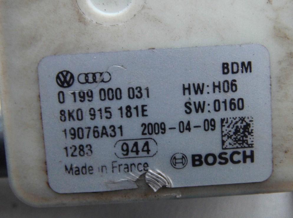 Audi A4 B8 KOMBI 2.0TDI 143KM 08-15 POISTKA: akumulátora svorka 8K0915181E