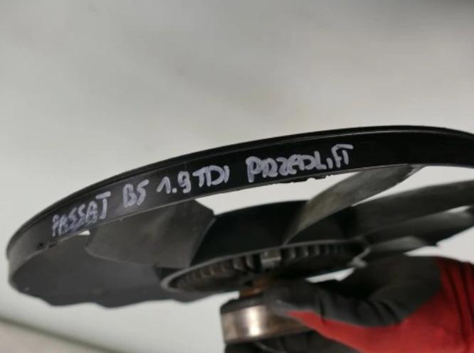 VW PASSAT B5 1.9 TDI Ventilátor chladenia 028119145