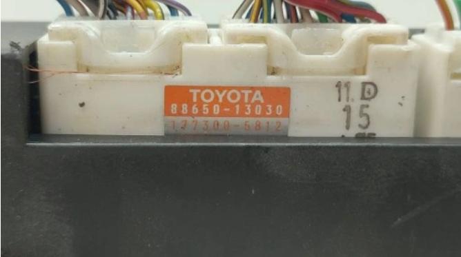 TOYOTA COROLLA VERSO EU Panel klimatizácie 88650-13030 55930-13030