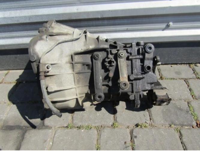 MERCEDES W124 190 1.8 2.0 2.3 Prevodovka manuálna 1242600401 716217