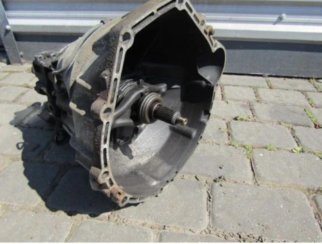 MERCEDES W124 190 1.8 2.0 2.3 Prevodovka manuálna 1242600401 716217