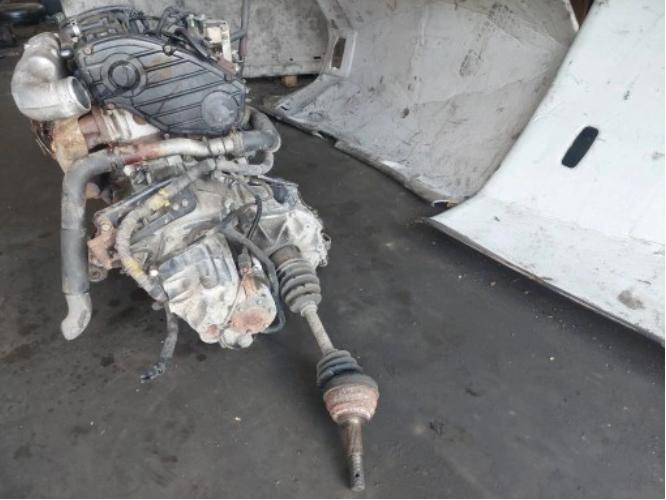 ALMERA N15 2.0 D Motor kompletný CD20 + prevodovka