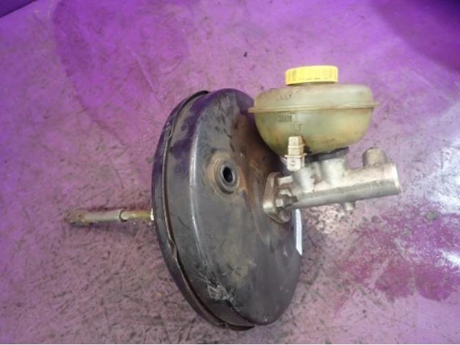 AUDI 80 B4 1.9 TDI 90KM Pumpa brzdová 4A0612105Q
