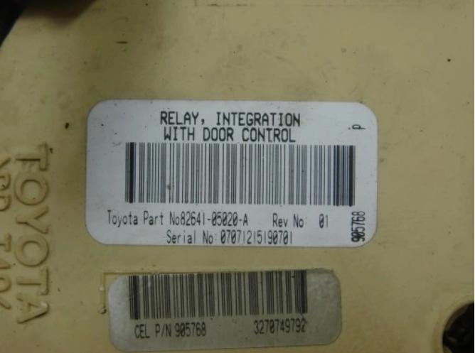 Toyota Avensis T25 Štartovacia zostava + riadiaca jednotka motora 89661-05A52