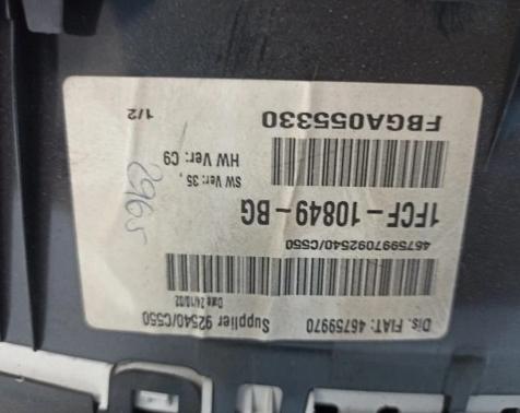FIAT STILO 1.9 JTD  Prístrojovka 1FCF-10849-BG (Prístrojové dosky, displeje)