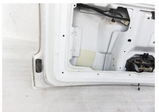 VW CADDY III zadná kapota (Zadné kapoty)