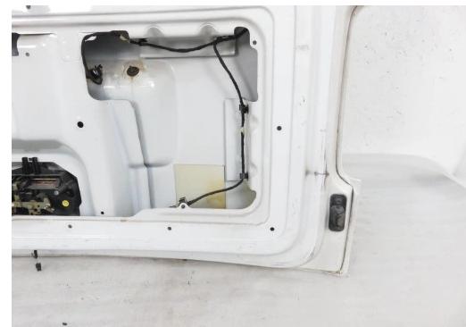 VW CADDY III zadná kapota (Zadné kapoty)