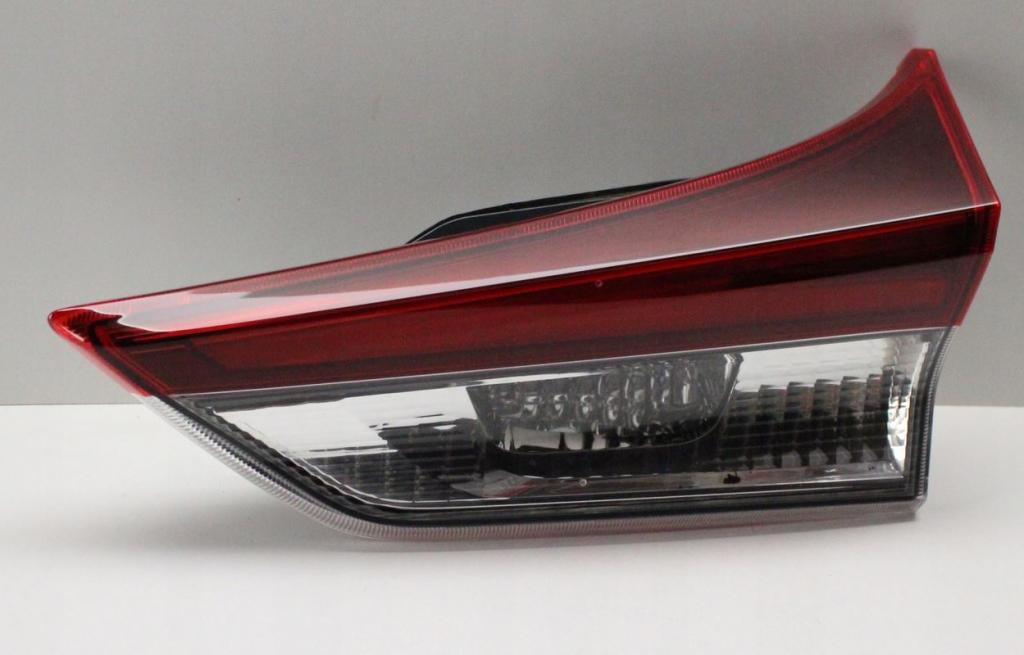 TOYOTA AURIS II LIFT KOMBI 2015+  Svetlo zadné pravé LED 02-354