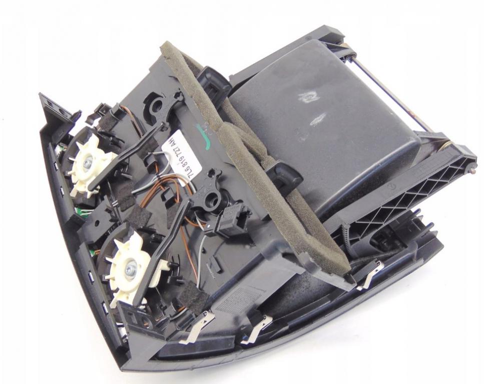 Vw Touareg 2002-2010 2.5 tdi (BPE) 174 HP automatic 128 kW 2461 cm3 Kastlík 7L6819727AH