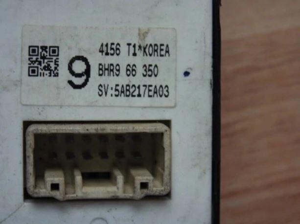 Mazda 3 BM 2013+ Panel ovládania okien ľavý predný BHR966350