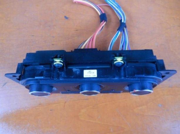 W T5 lift 10- Panel ovládania klimatizácie 7E5907047