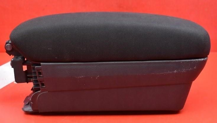 TOYOTA AVENSIS (_T25_) 2003 - 2008 2.0 D-4D (CDT250_) 85 kW Lakťová opierka