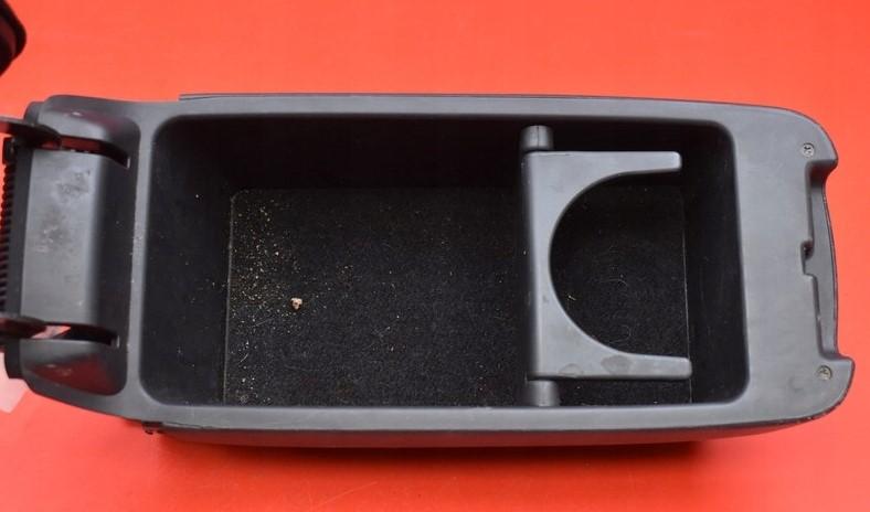 TOYOTA AVENSIS (_T25_) 2003 - 2008 2.0 D-4D (CDT250_) 85 kW Lakťová opierka