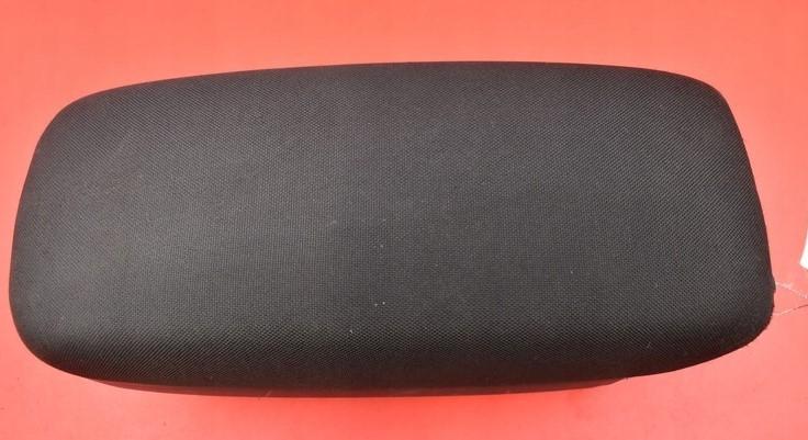 TOYOTA AVENSIS (_T25_) 2003 - 2008 2.0 D-4D (CDT250_) 85 kW Lakťová opierka