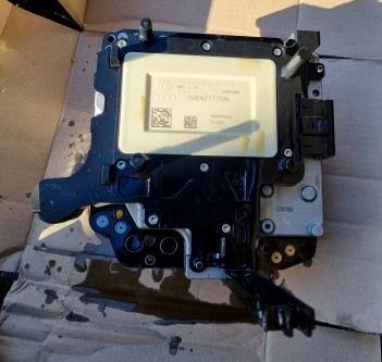 Passat B7 Golf 7 Audi  Mechatronika riadiaca jednotka prevodovky 02E927770AL