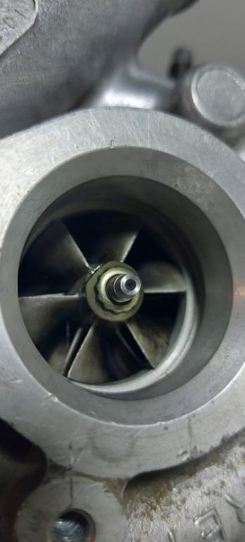 Nissan Primera P12 2001-2007 2.2 dci 139 HP manual 102 kW 2184 cm3 Turbodúchadlo, turbo 727477-2