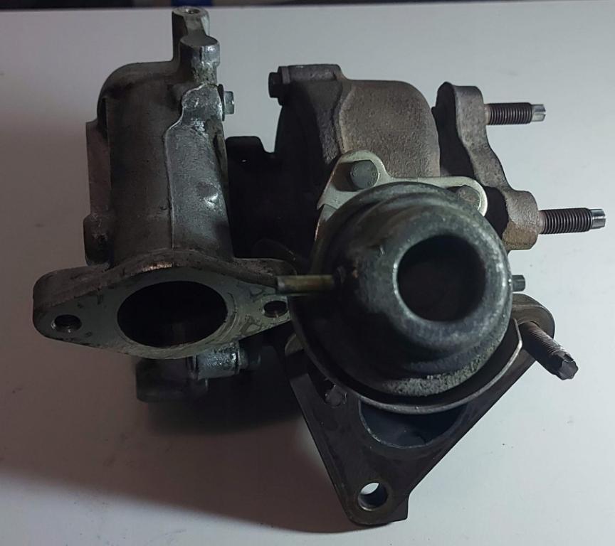 Nissan Primera P12 2001-2007 2.2 dci 139 HP manual 102 kW 2184 cm3 Turbodúchadlo, turbo 727477-2