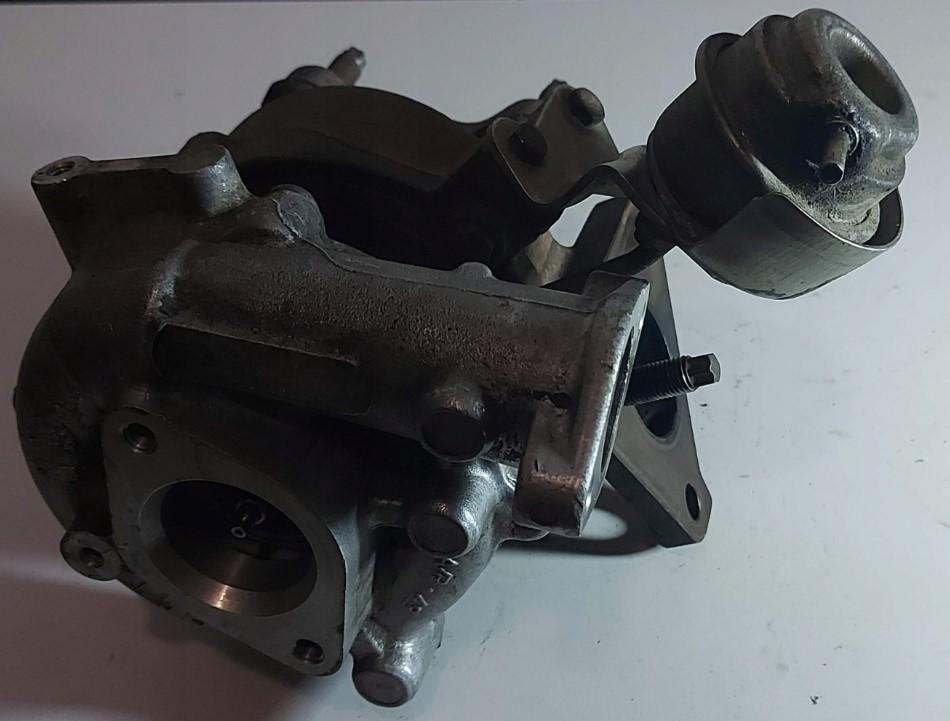 Nissan Primera P12 2001-2007 2.2 dci 139 HP manual 102 kW 2184 cm3 Turbodúchadlo, turbo 727477-2 