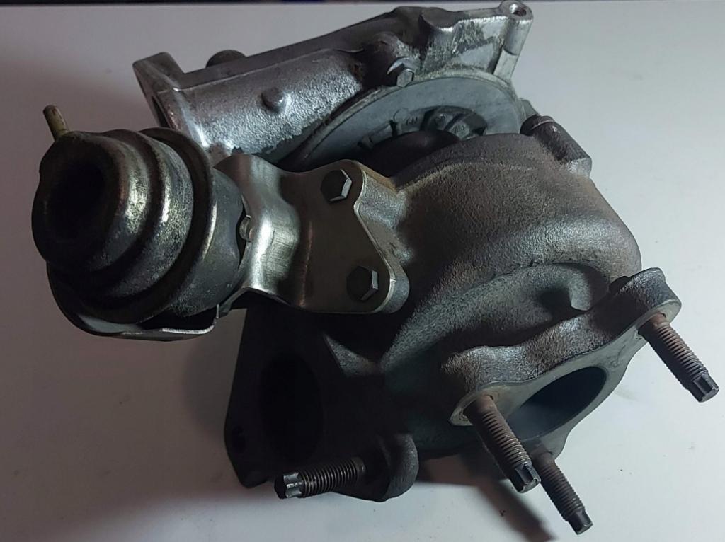 Nissan Primera P12 2001-2007 2.2 dci 139 HP manual 102 kW 2184 cm3 Turbodúchadlo, turbo 727477-2