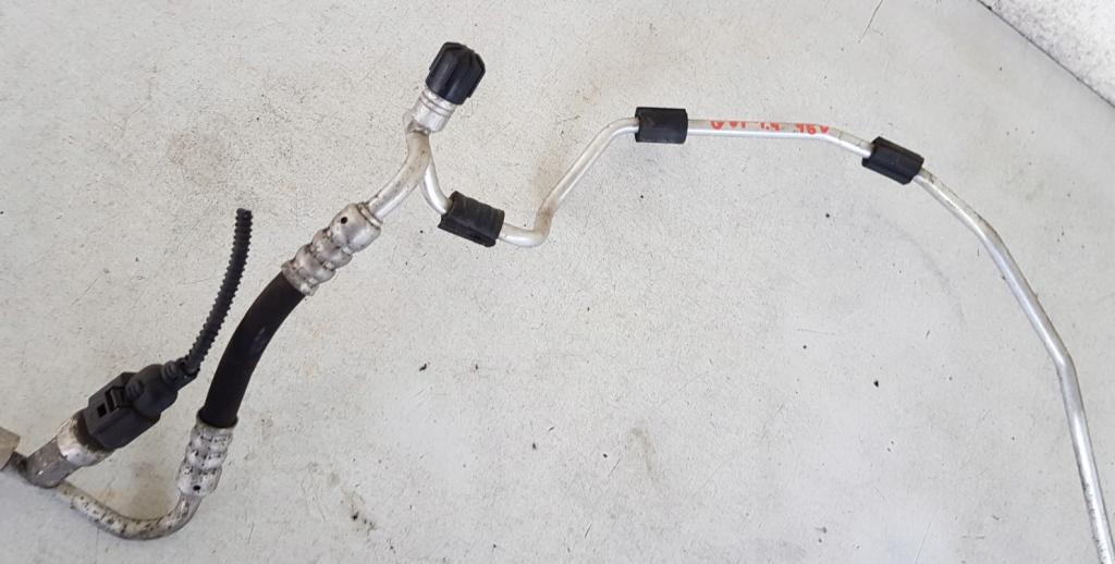 Vw Golf VI 2008-2013 1.4 16V 80 HP manual 59 kW 1390 cm3 Rúrka klimatizácie 1K0820741CP