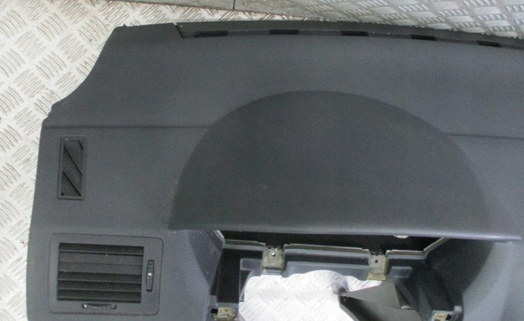 Skoda Fabia I 1999-2007 1.2 12V 64 HP 47 kW 1200 cm3 Palubovka