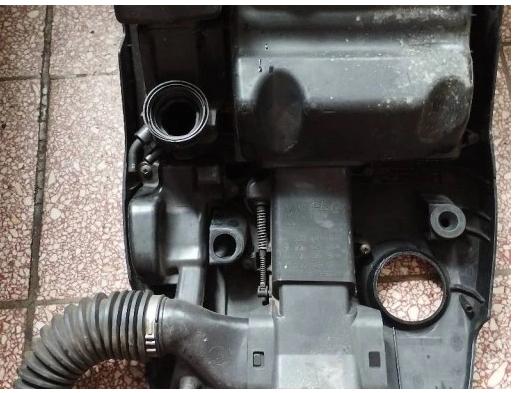 VOLKSWAGEN POLO 9N 1,2 obal filtra vzduchu 03D129601R  (Obaly filtrov vzduchu) kryt motora