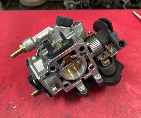 Skoda Felicia 1.3 54 HP manual 40 kW 1289 cm3 5- vstrekovač  (Karburátory)