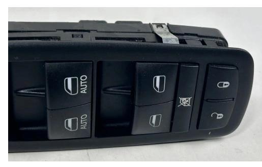 Lancia Thema II  prepínač okien spätných zrkadiel 56046826AC